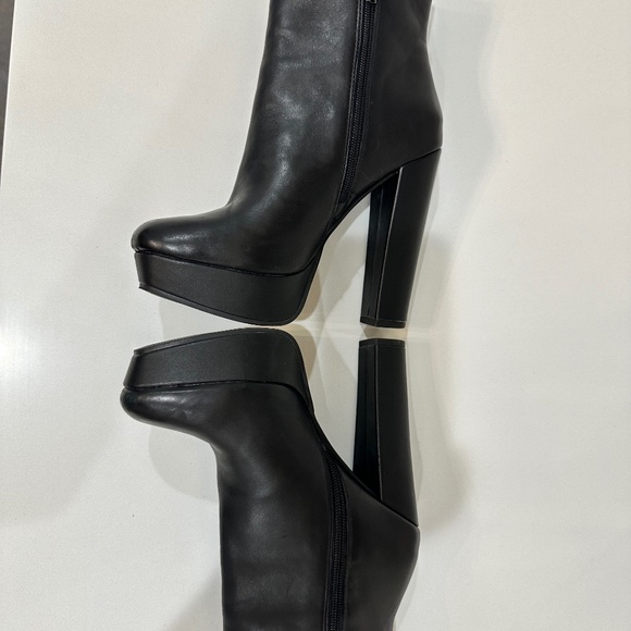 Jessica Simpson's  ankle boots, high heel womens size 8 black color - Picture 12 of 14
